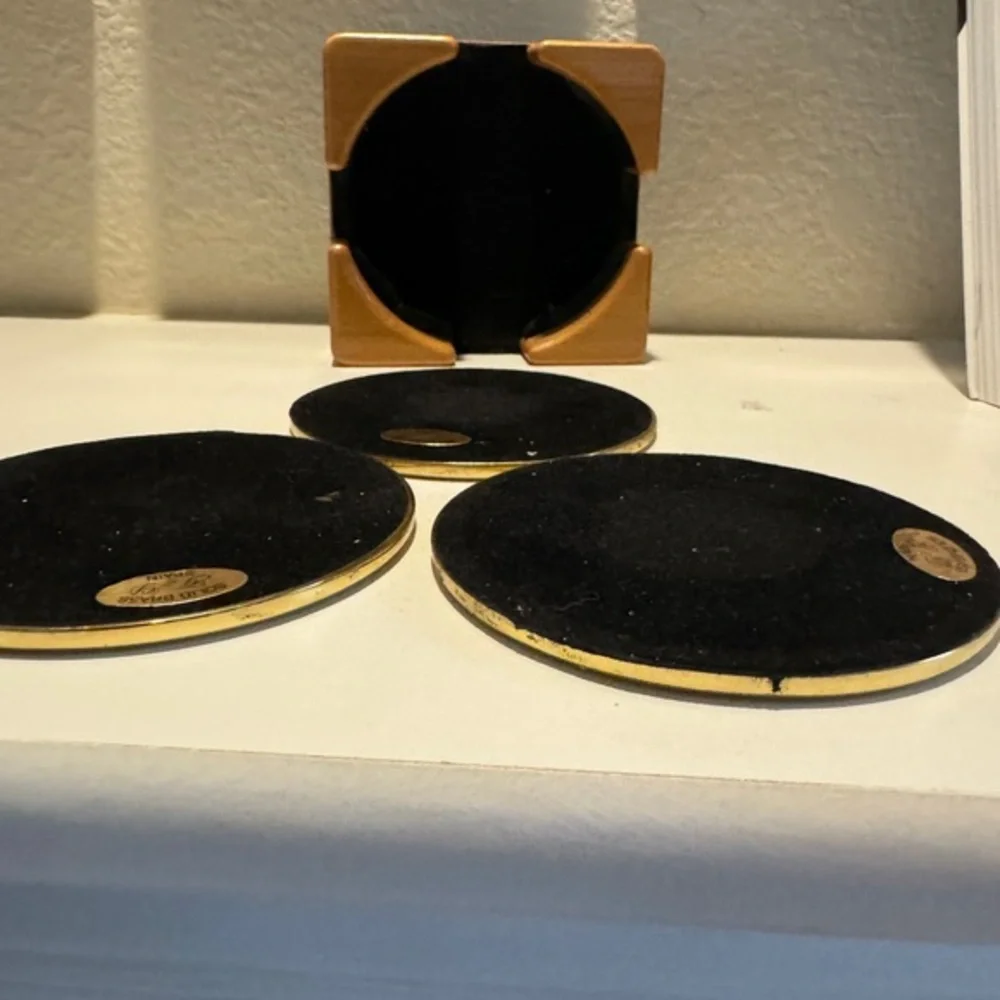 Coaster‎ Solid Brass & Leather Made in Spain Monogrammed M
